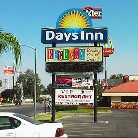Days Inn By Wyndham Bakersfield Exterior foto