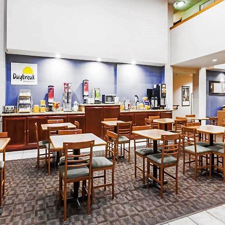 Days Inn By Wyndham Bakersfield Exterior foto